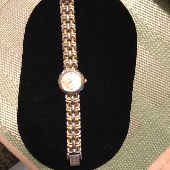 Ladies Guess “WaterPro” water resistant watch main image 6